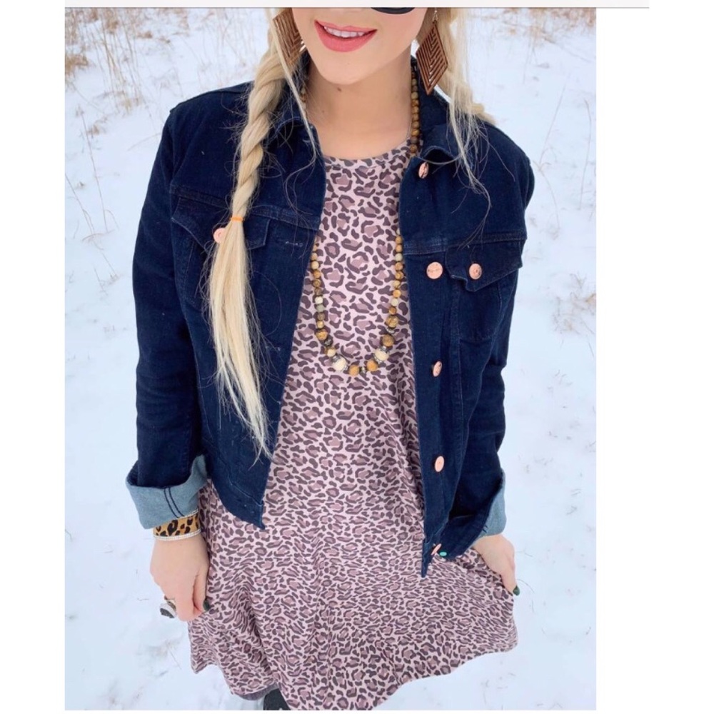 Leopard Dress - Picture 2 of 5